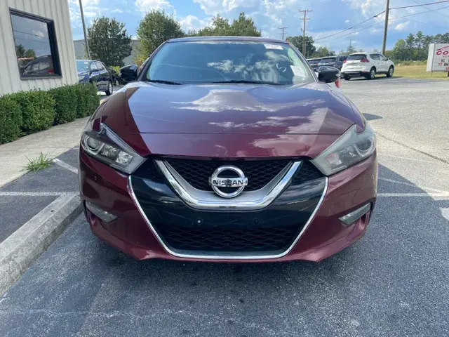 2017 Nissan Maxima 3.5 SR photo 3