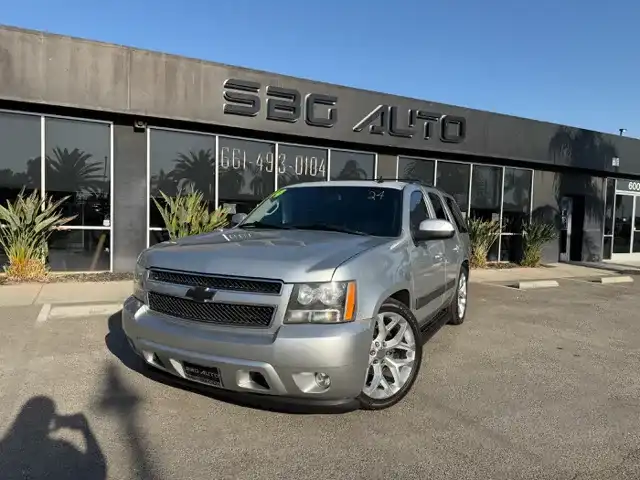 2014 Chevrolet Tahoe LT 2WD's photo