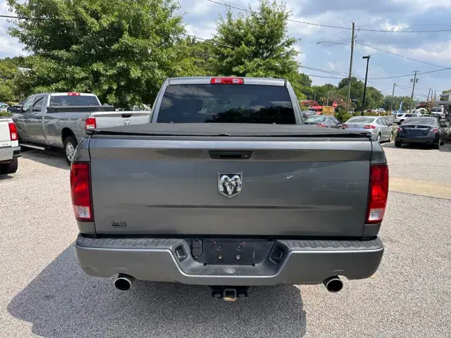 2012 RAM 1500 ST Crew Cab photo 5