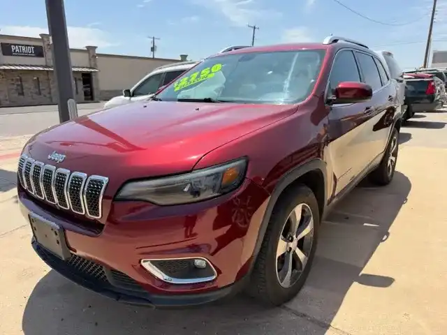 2020 Jeep Cherokee Limited's photo