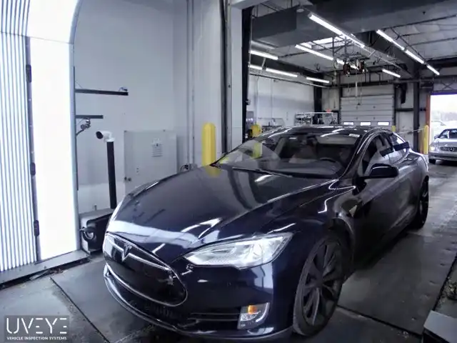2013 Tesla Model S 85 kWh's photo