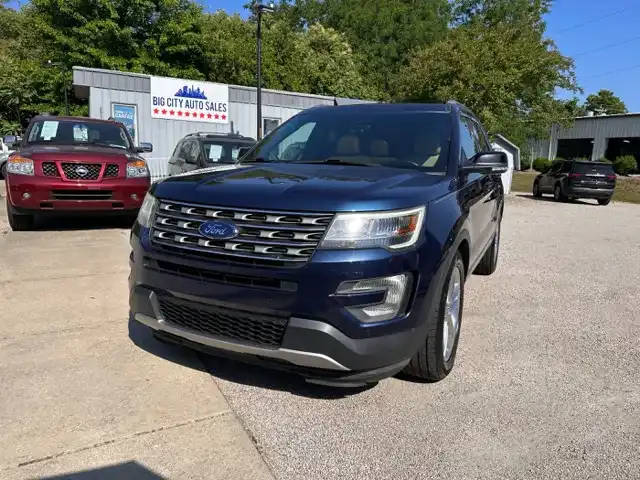 2016 Ford Explorer XLT FWD's photo
