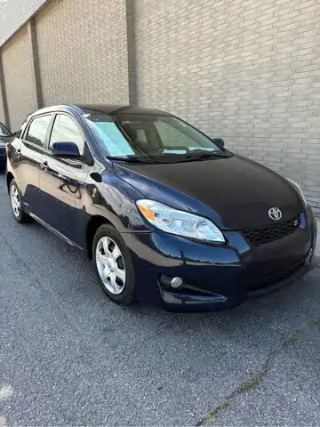 2010 Toyota Matrix S AT's photo