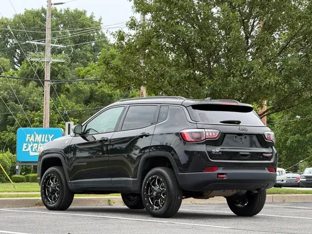 2018 Jeep Compass Trailhawk 4X4 photo 5