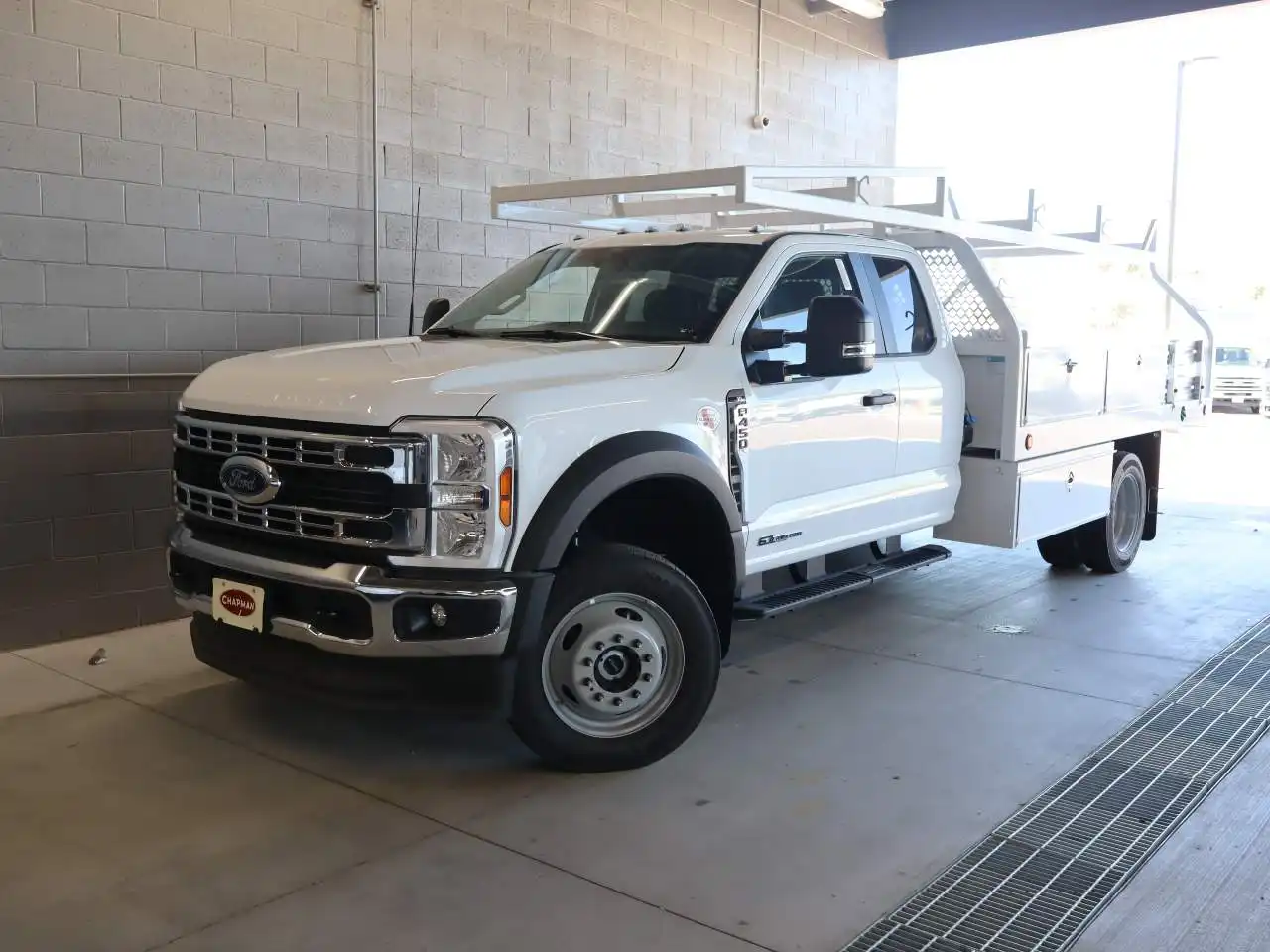 2025 Ford F-450 XL 4x4 SuperCab 192-In DRW's photo