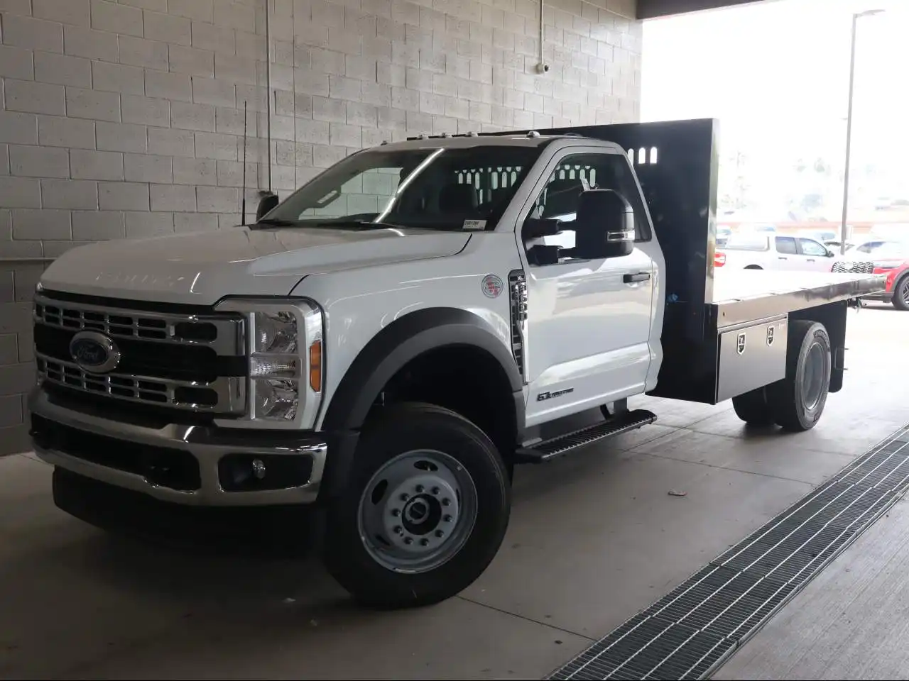 2026 Ford F-600 XL 4WD Regular Cab DRW 169 in's photo