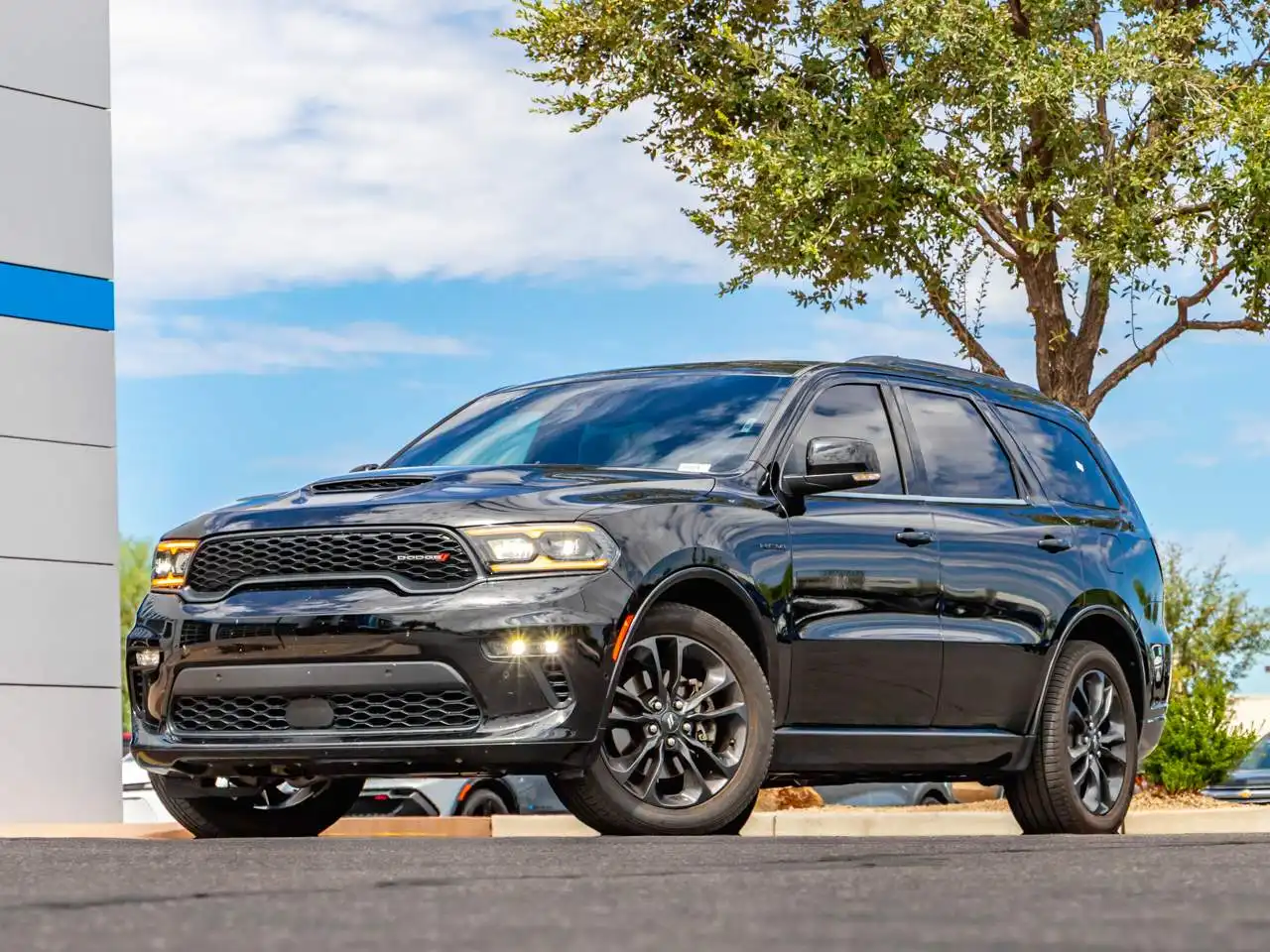 2023 Dodge Durango R/T RWD Plus's photo
