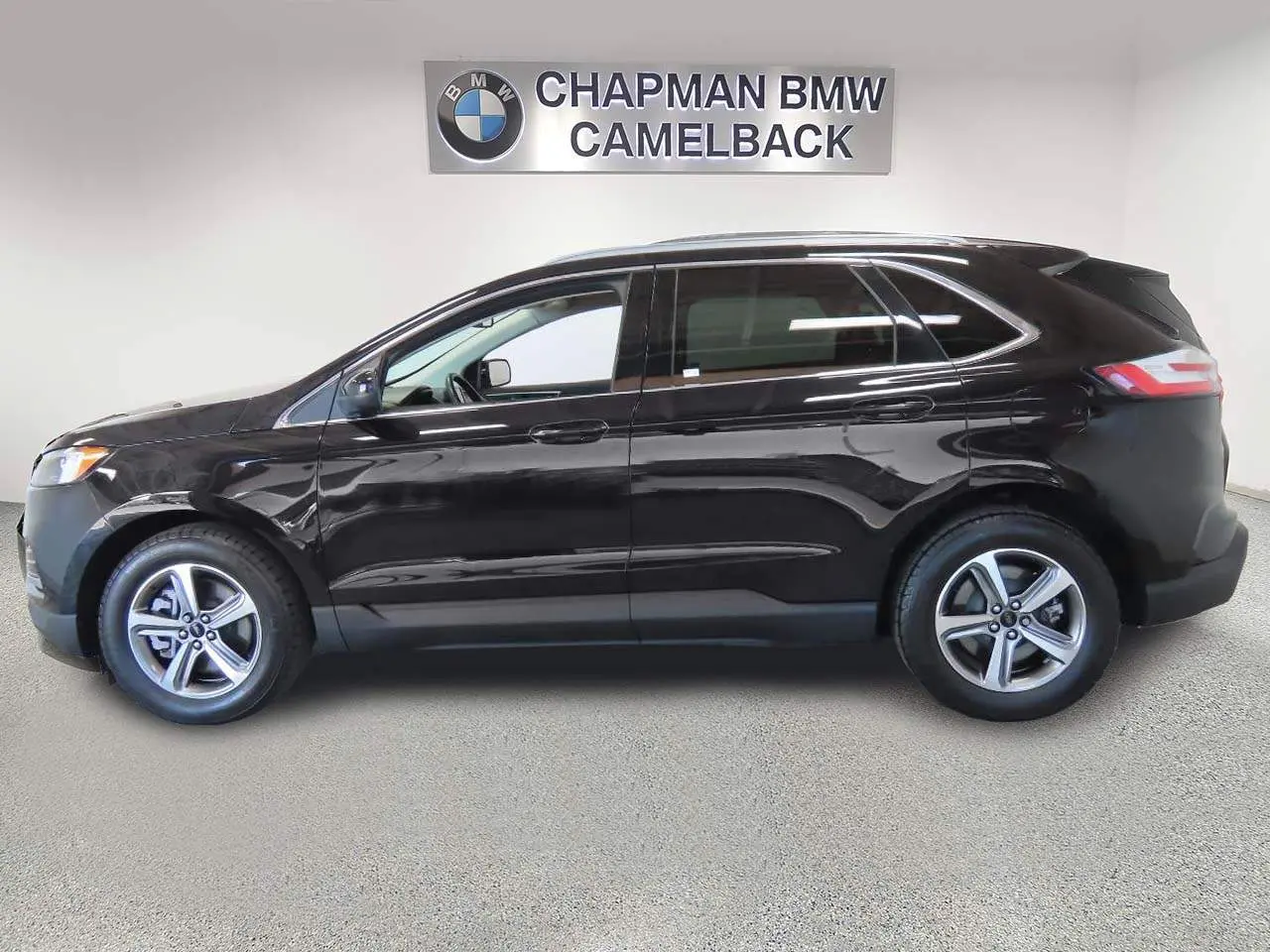 2023 Ford Edge SEL AWD photo 3