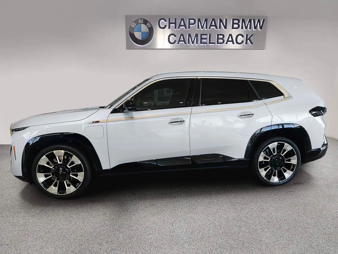 2026 BMW XM Label photo 3