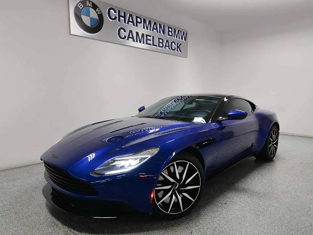 2018 Aston Martin DB11 V12 Coupe's photo