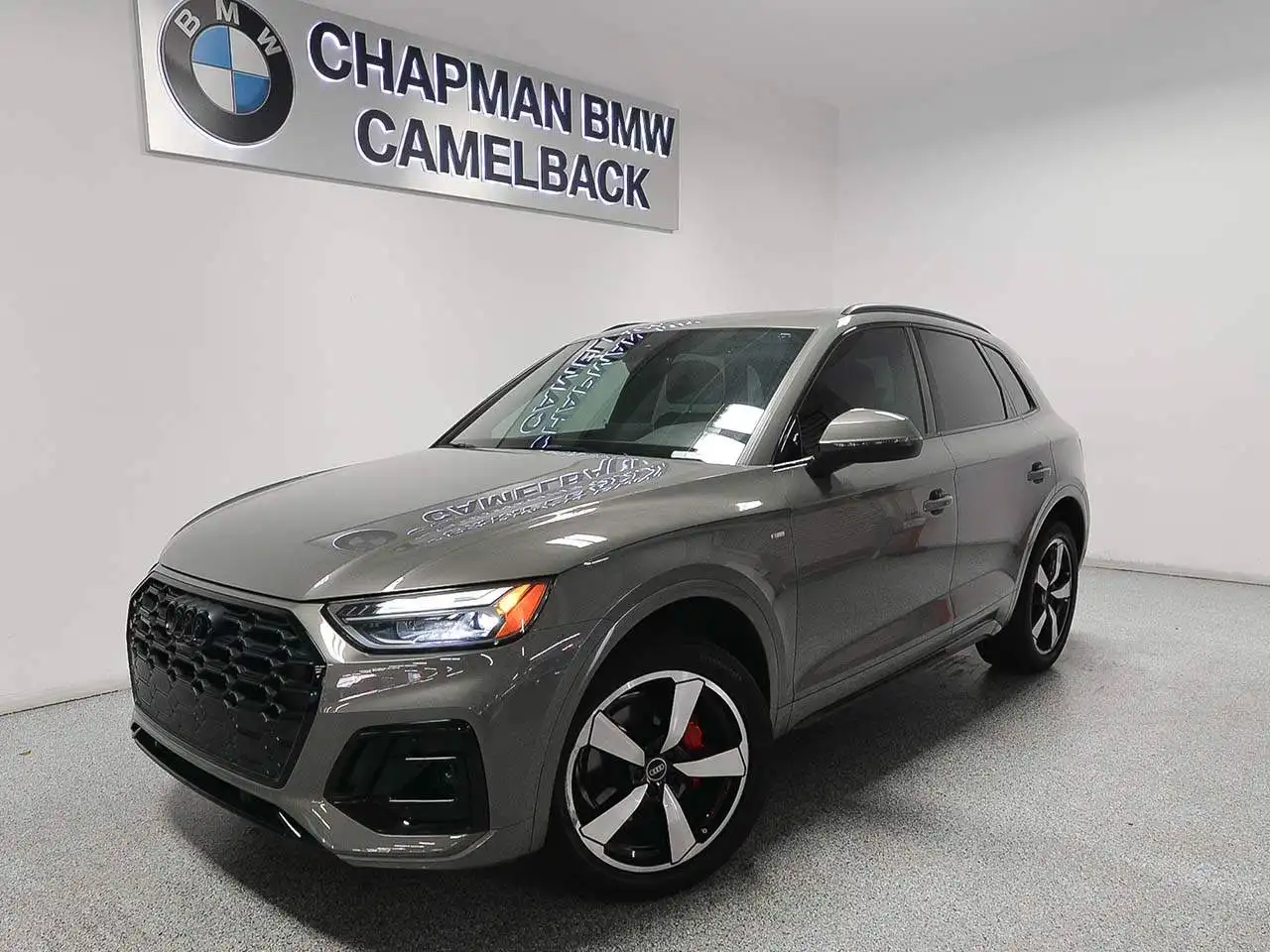 2024 Audi Q5 45 Premium Plus's photo