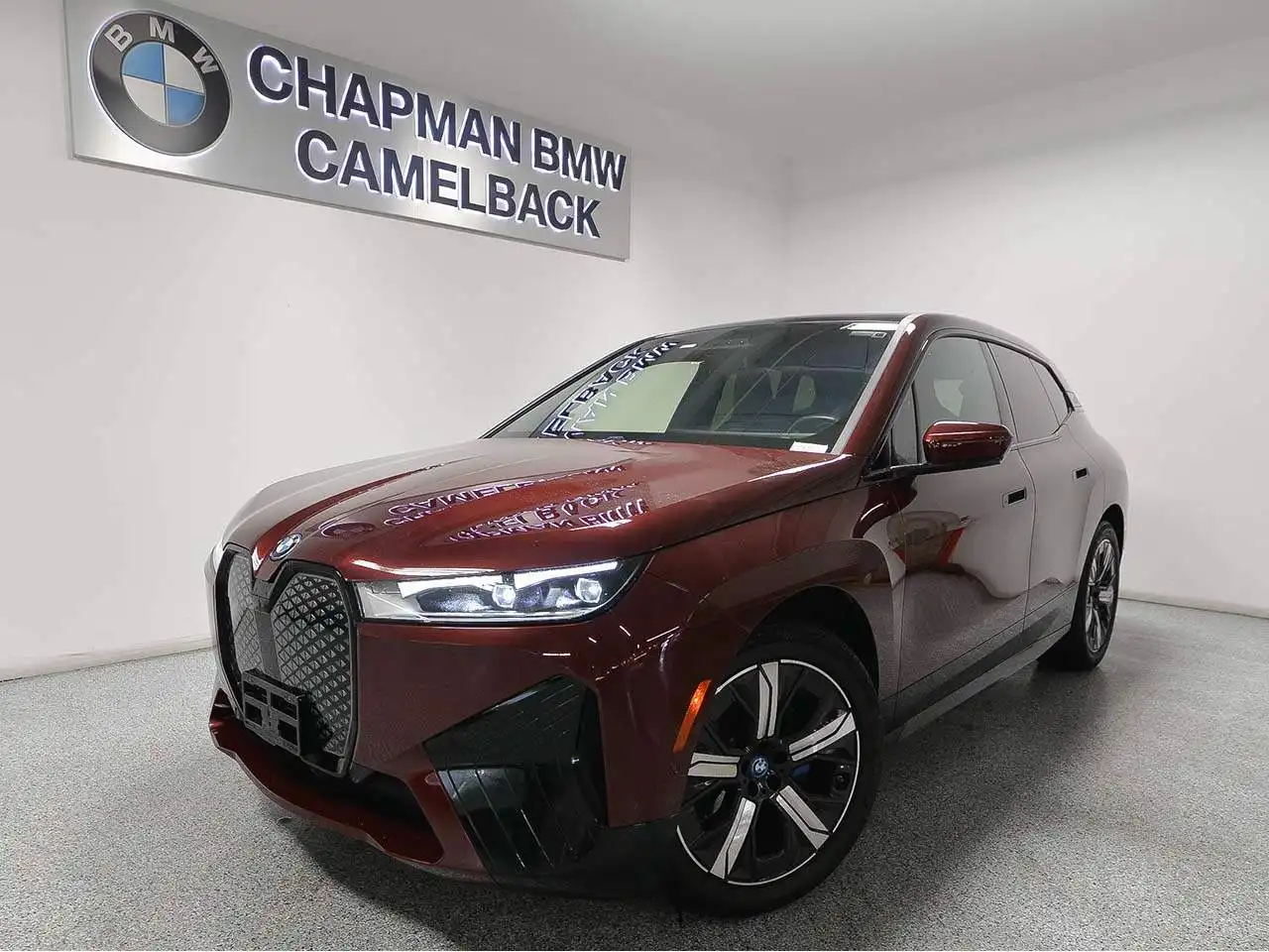 2024 BMW iX xDrive50's photo