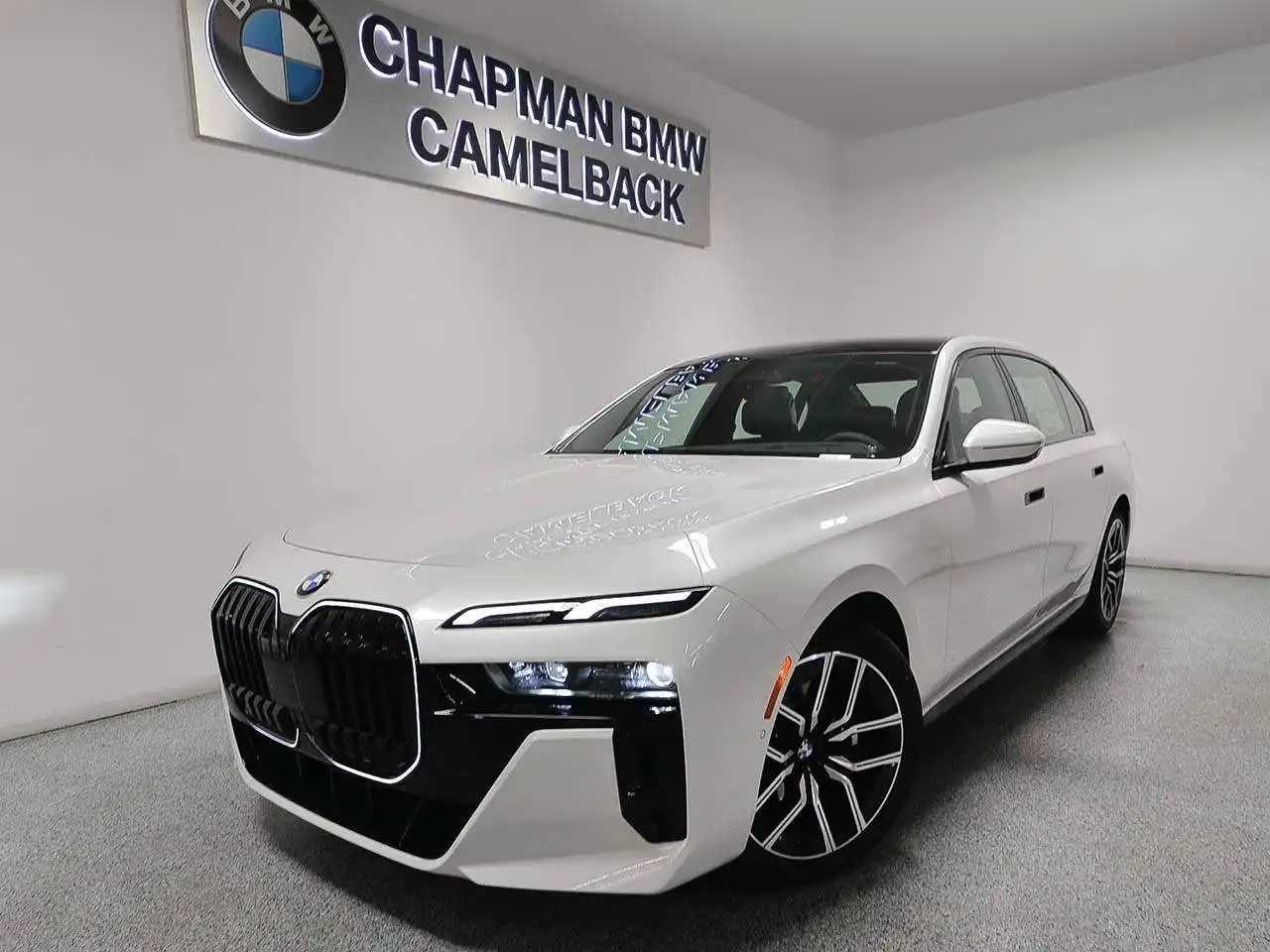 2026 BMW 7 Series 740i xDrive Sedan's photo