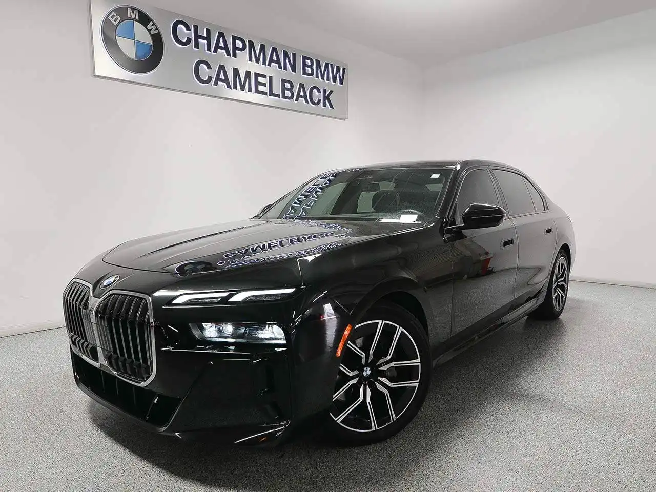 2025 BMW 7 Series 740i xDrive Sedan's photo