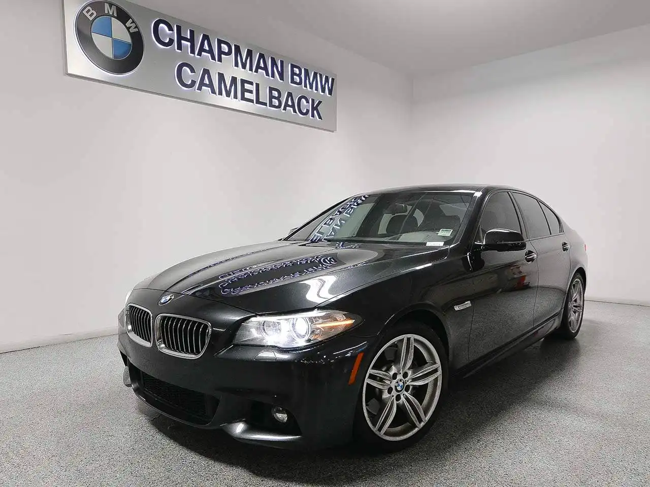 2015 BMW 5 Series 535i Sedan's photo
