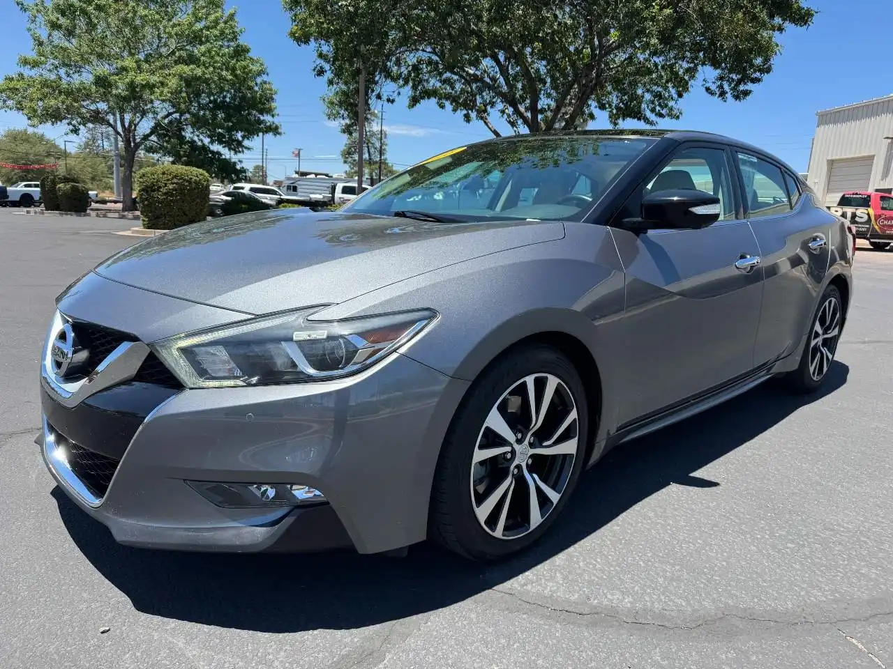 2016 Nissan Maxima 3.5 SV's photo