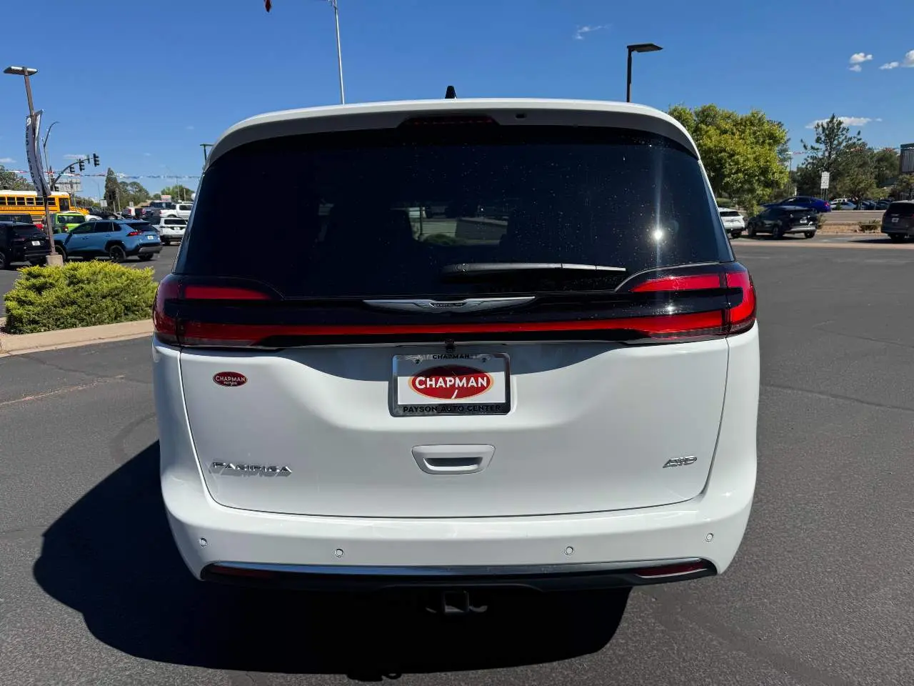 2026 Chrysler Pacifica Pinnacle AWD photo 5