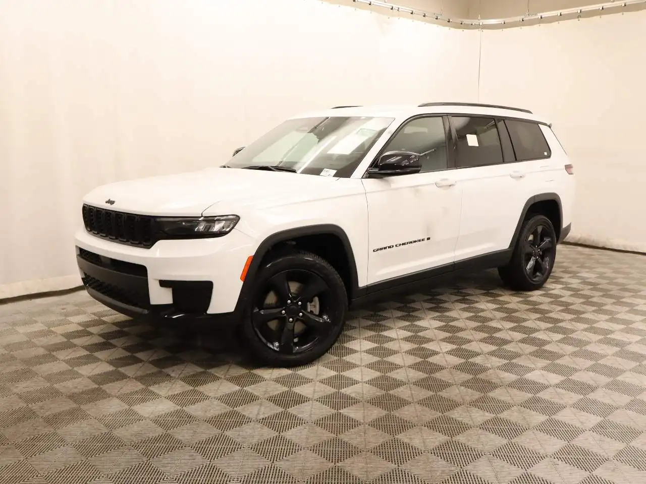 2024 Jeep Grand Cherokee L Altitude 4x4's photo