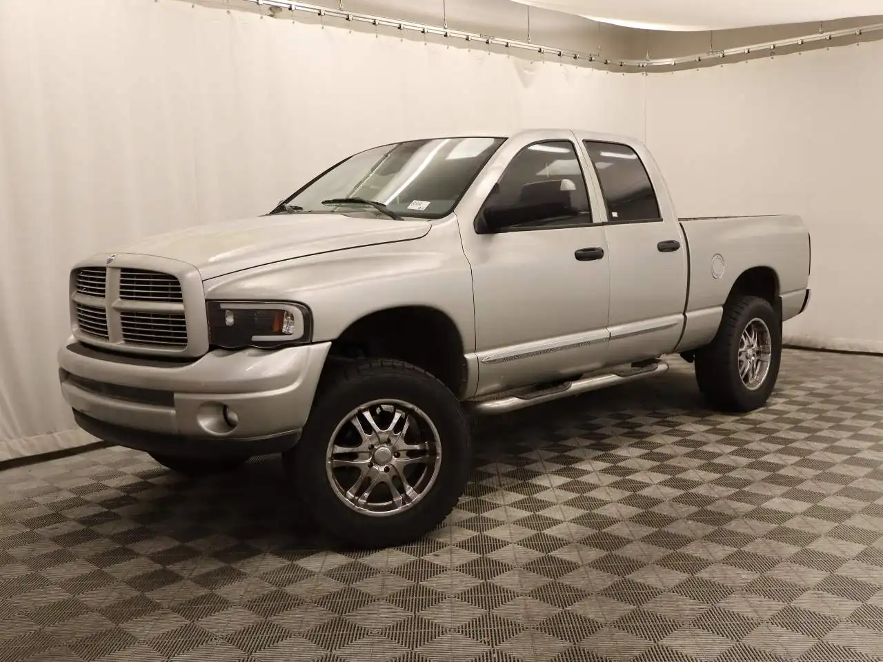 2004 Dodge Ram 1500 SLT Quad Cab SWB's photo