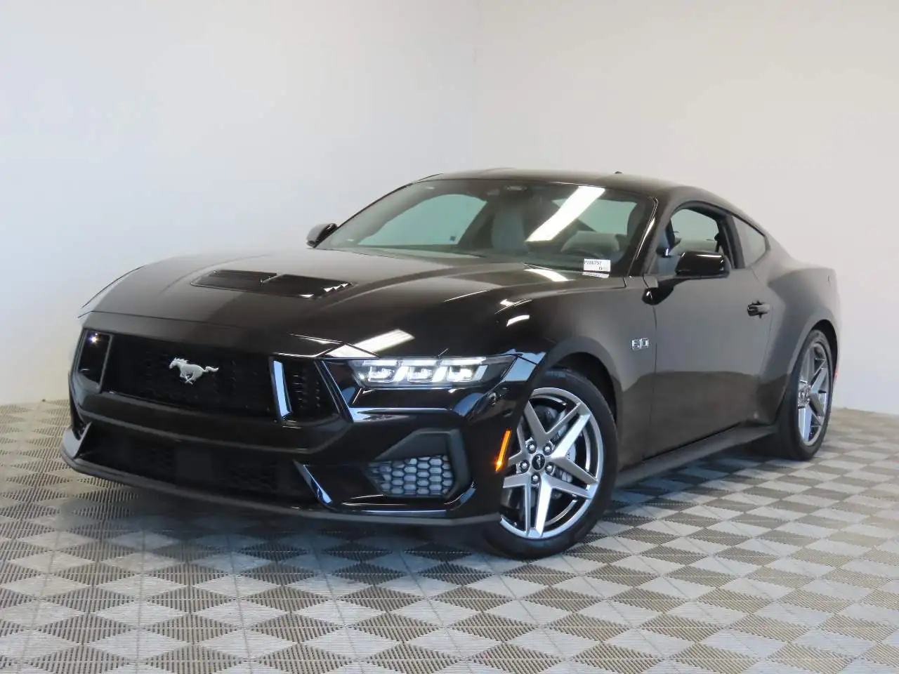 2024 Ford Mustang GT Fastback's photo