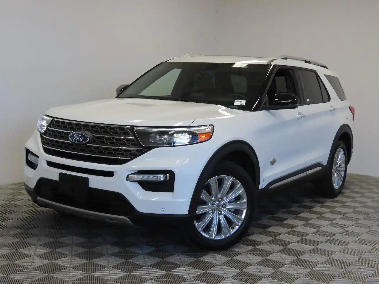 2023 Ford Explorer King Ranch 4WD's photo