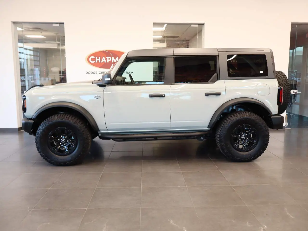 2023 Ford Bronco Wildtrak 4WD photo 3