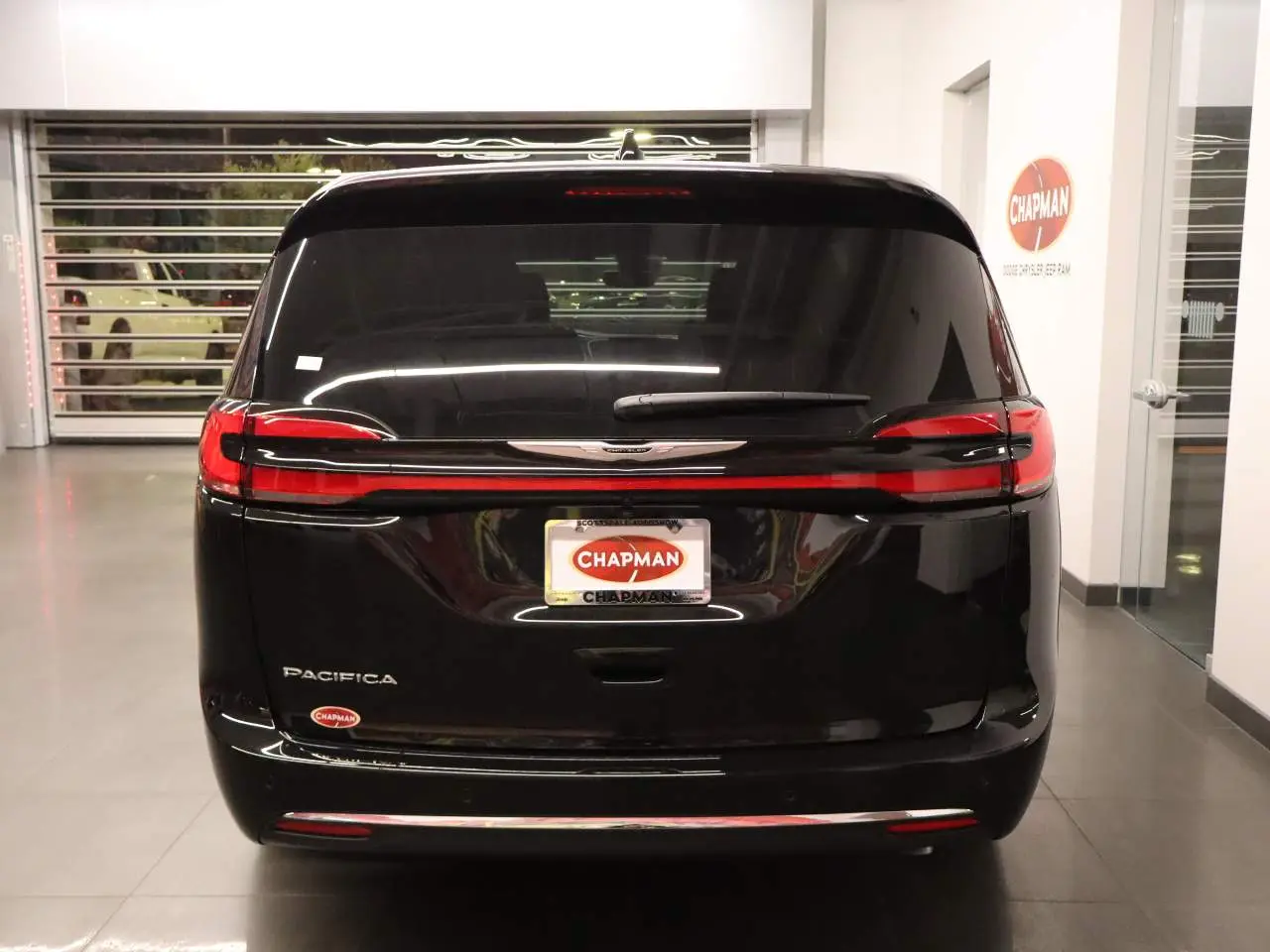 2026 Chrysler Pacifica Select photo 5