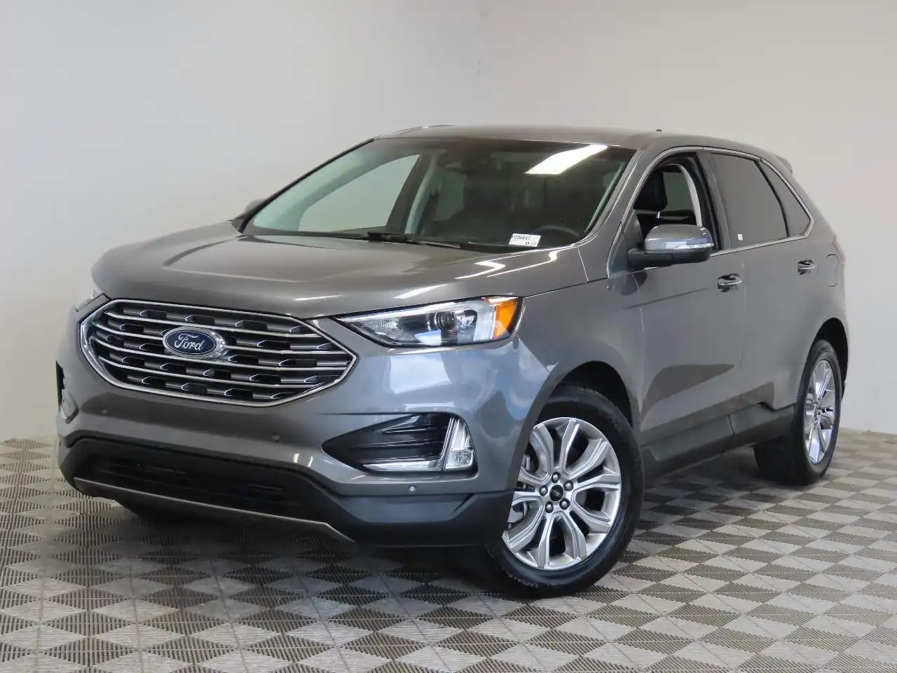 2024 Ford Edge Titanium AWD's photo