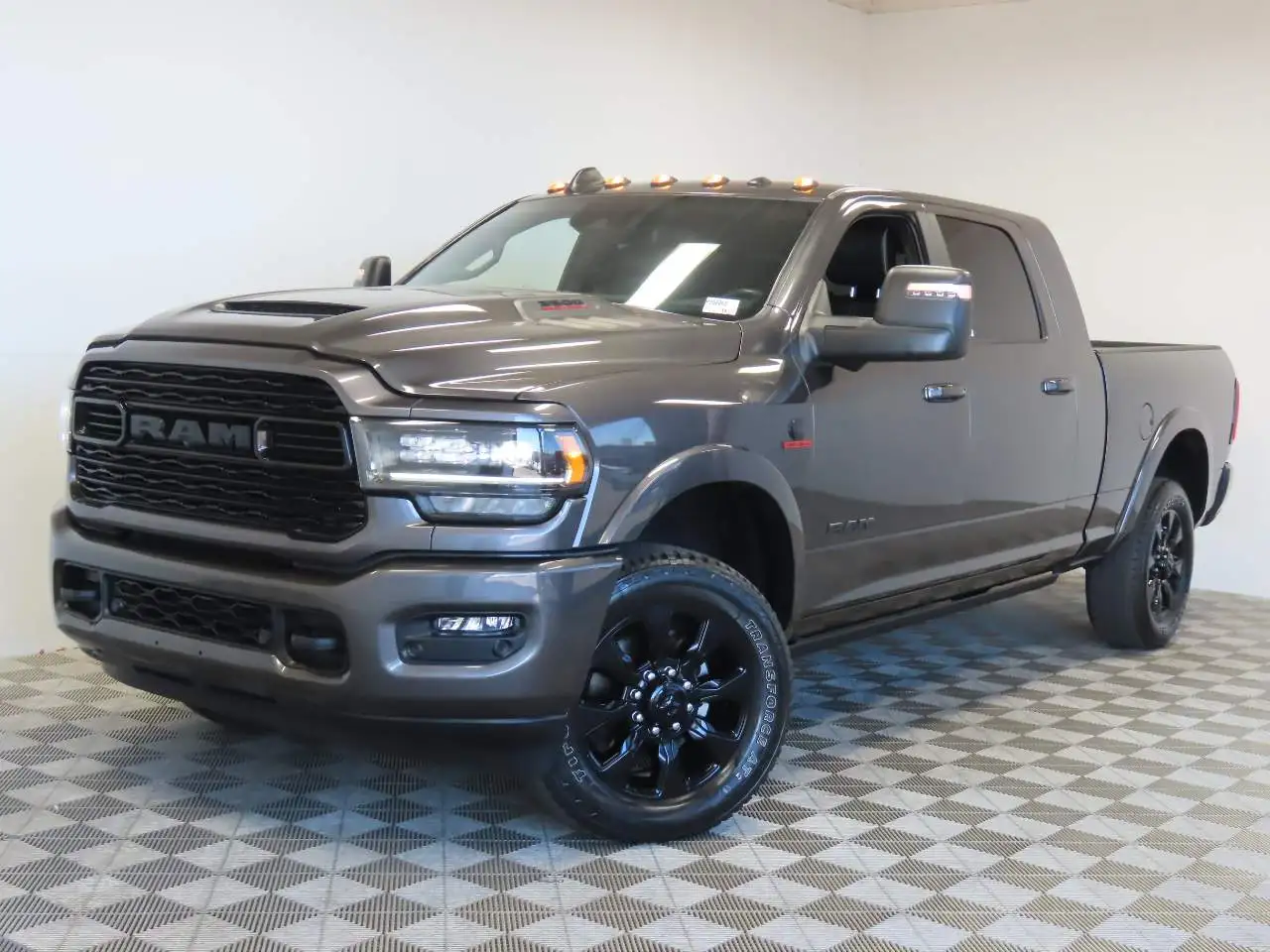 2024 RAM 3500 Limited 4X4 Mega Cab's photo
