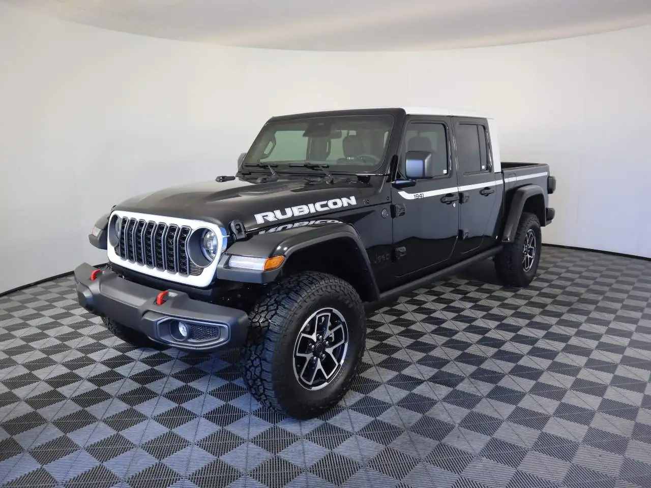 2026 Jeep Gladiator Rubicon Auto's photo