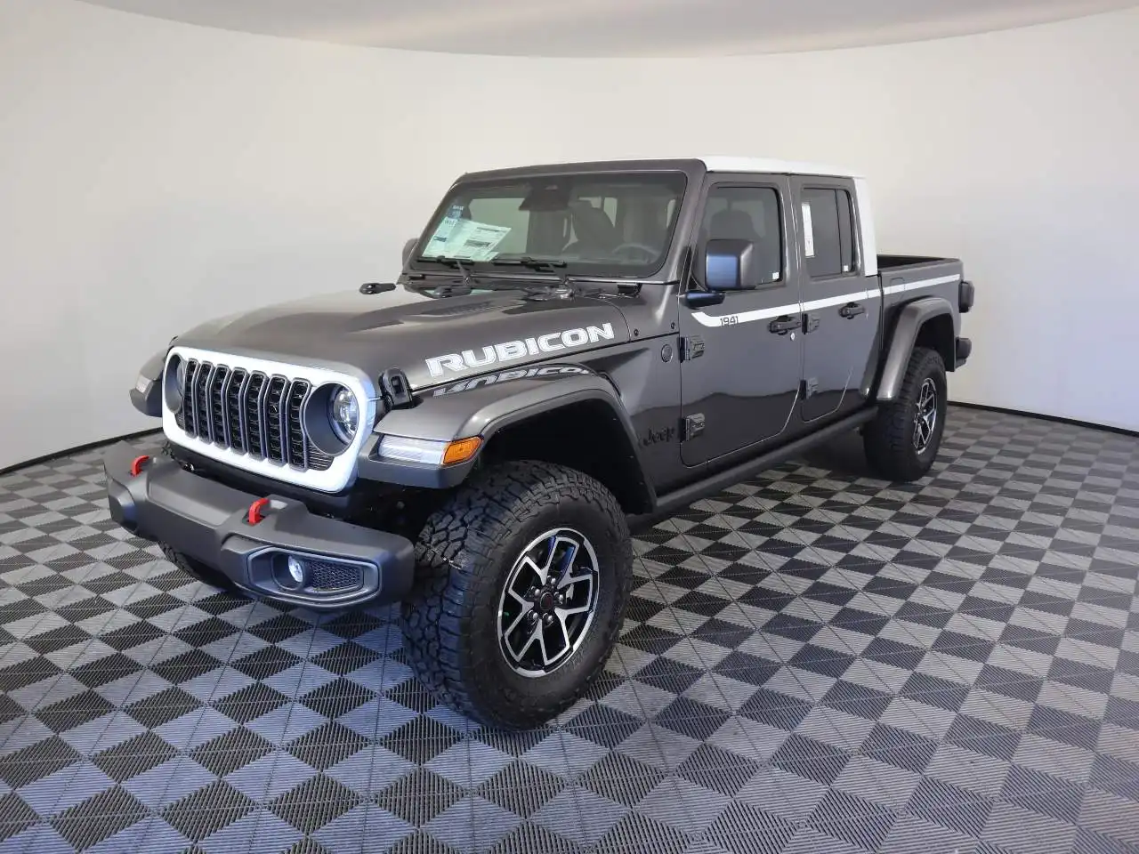 2026 Jeep Gladiator Rubicon Auto's photo