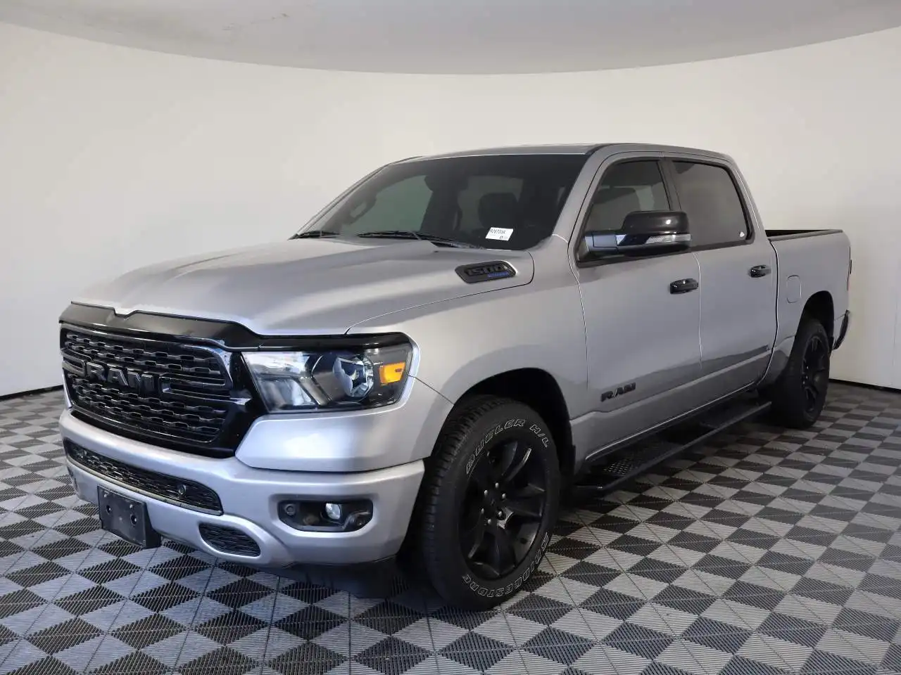 2023 RAM 1500 Big Horn/Lone Star Crew Cab 5'7's photo