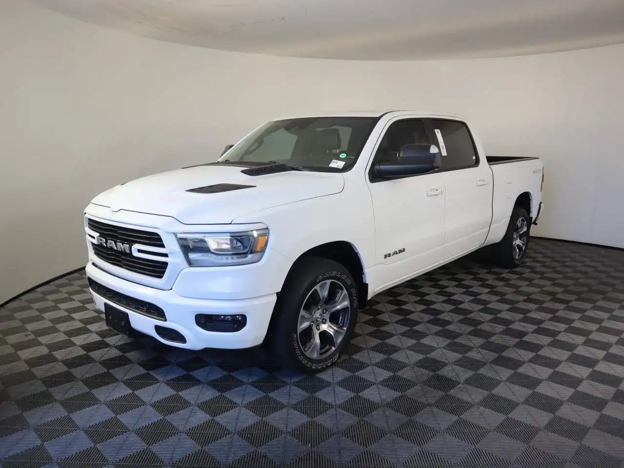 2023 RAM 1500 Laramie 4x4 Crew Cab 6'4's photo