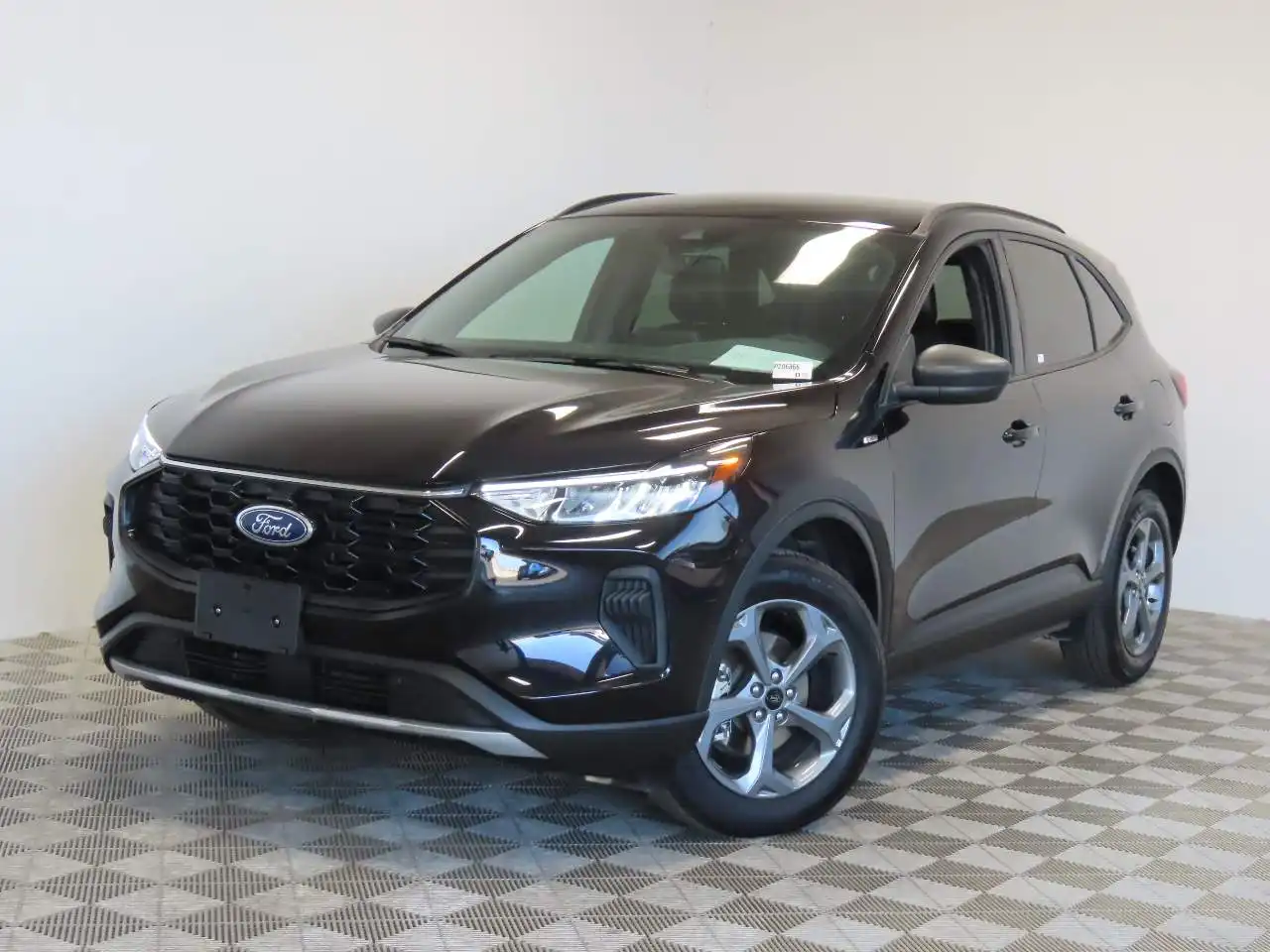 2025 Ford Escape ST-Line AWD's photo