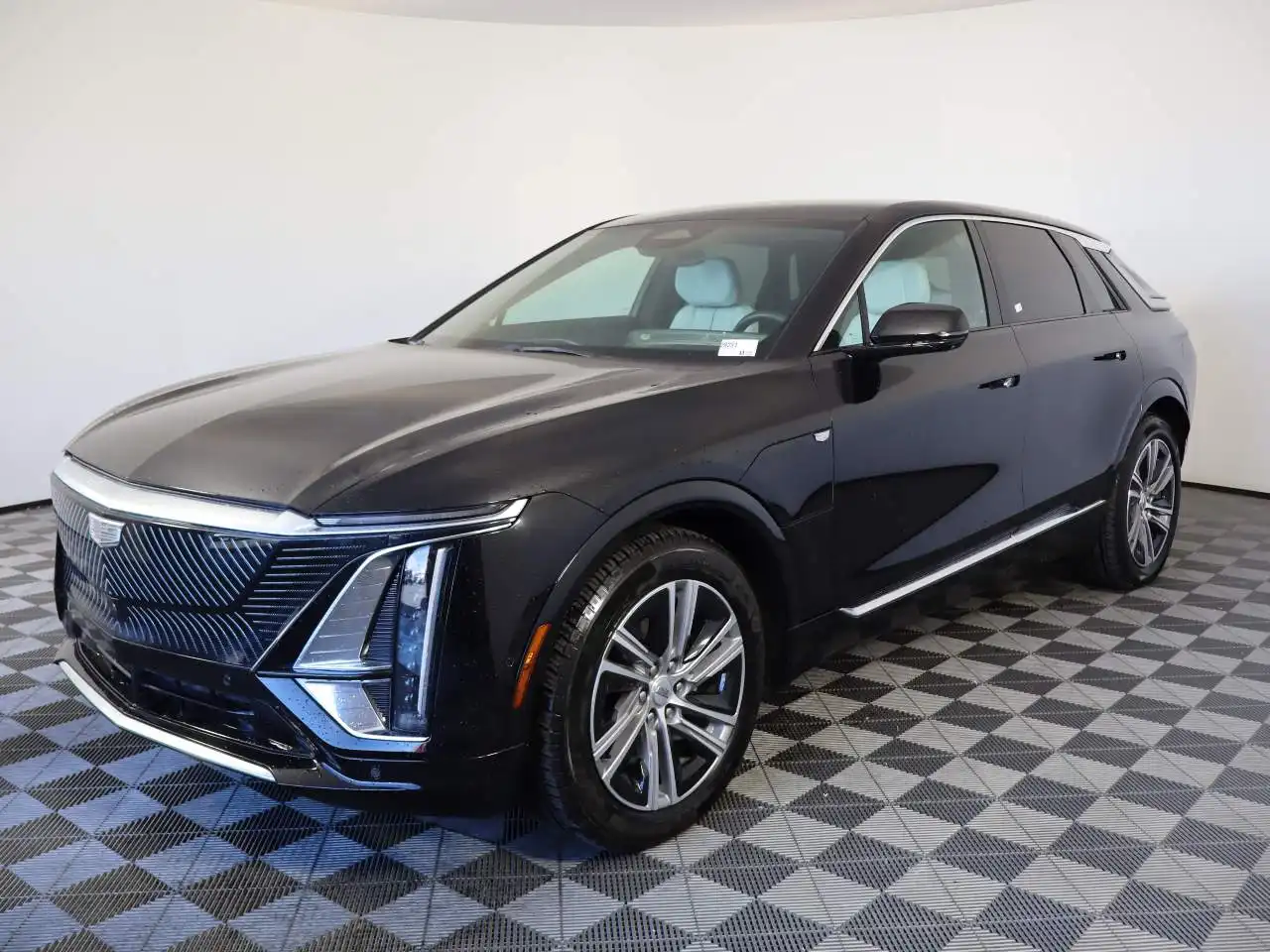 2024 Cadillac Lyriq Luxury 1 RWD's photo