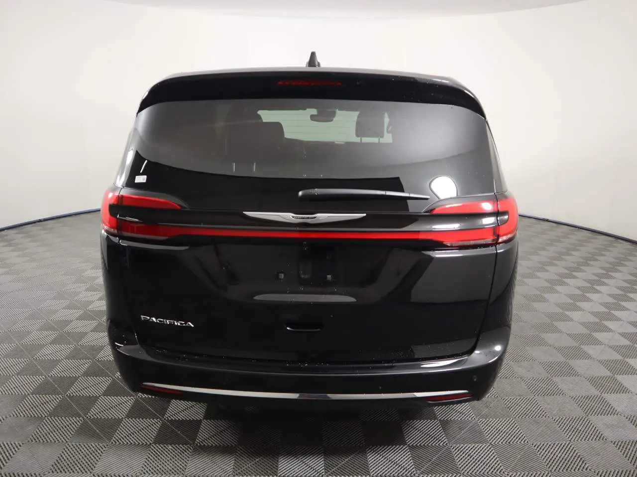 2026 Chrysler Pacifica Select photo 5