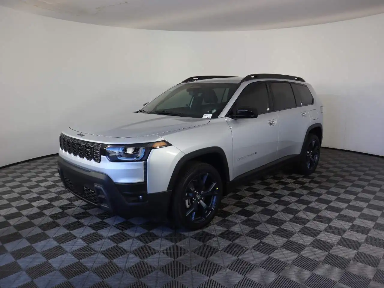 2026 Jeep Cherokee Laredo Hybrid 4WD's photo