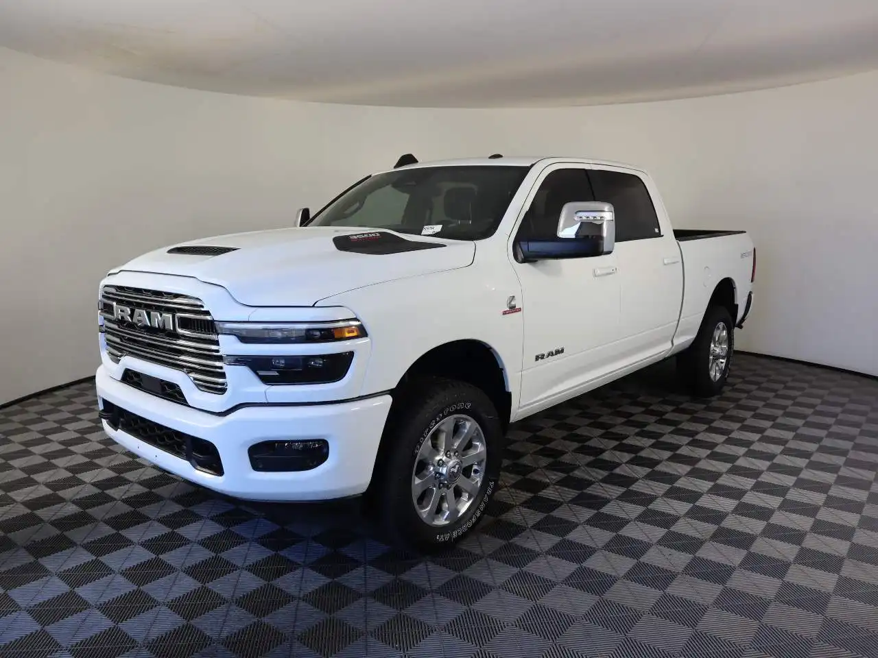 2026 RAM 3500 Laramie 4X4 Crew Cab SWB's photo