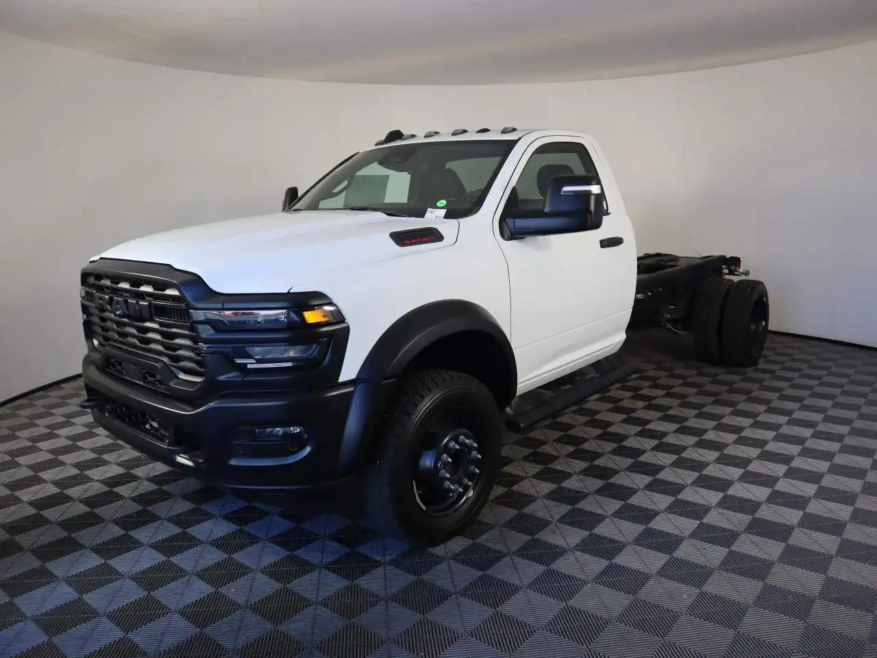 2025 RAM 5500 Tradesman 4X4 Reg Cab LWB DRW 169" WB's photo