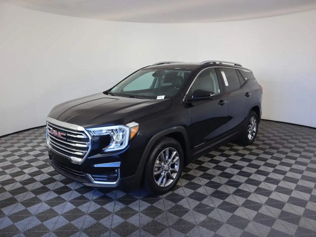 2024 GMC Terrain SLT FWD's photo