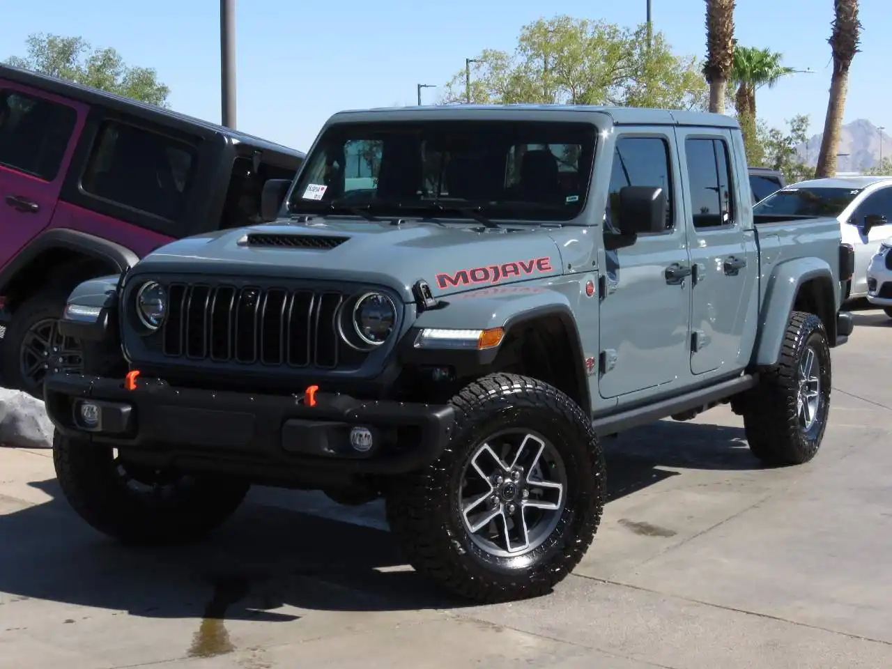 2025 Jeep Gladiator Mojave X Auto's photo