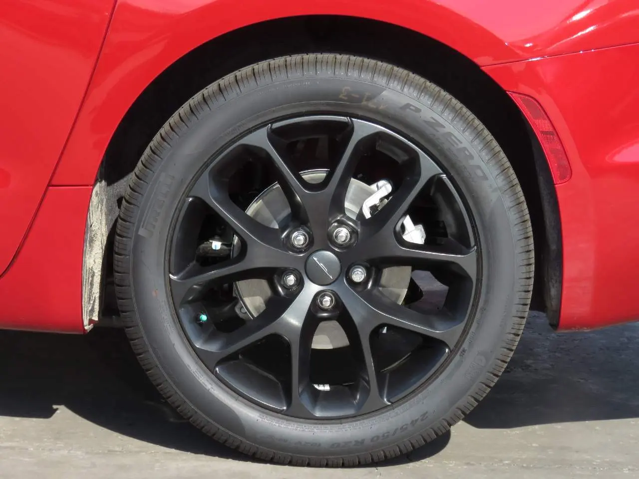 2027 Chrysler Pacifica Select photo 4