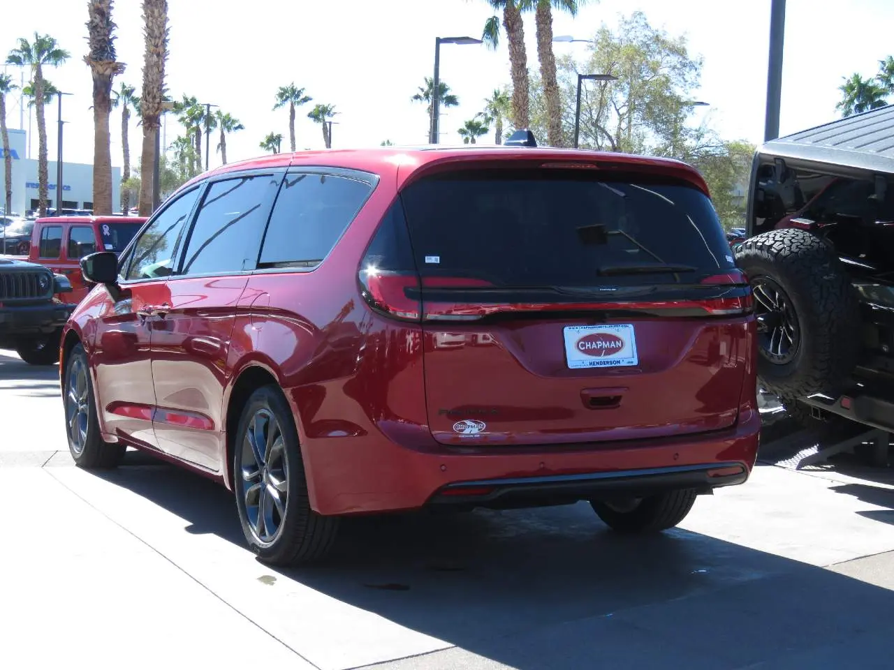 2026 Chrysler Pacifica Select photo 4