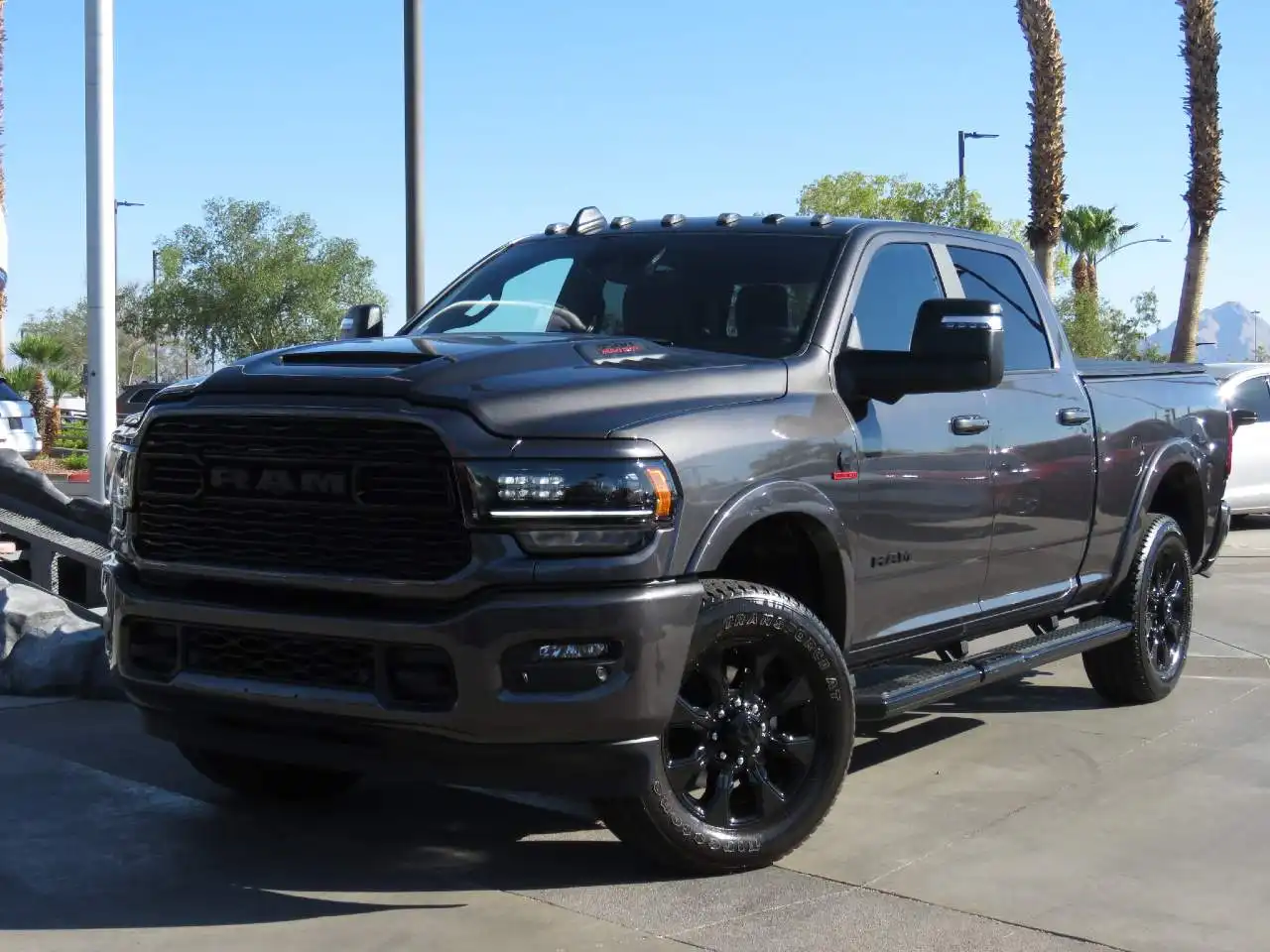 2024 RAM 3500 Limited 4X4 Crew Cab SWB's photo
