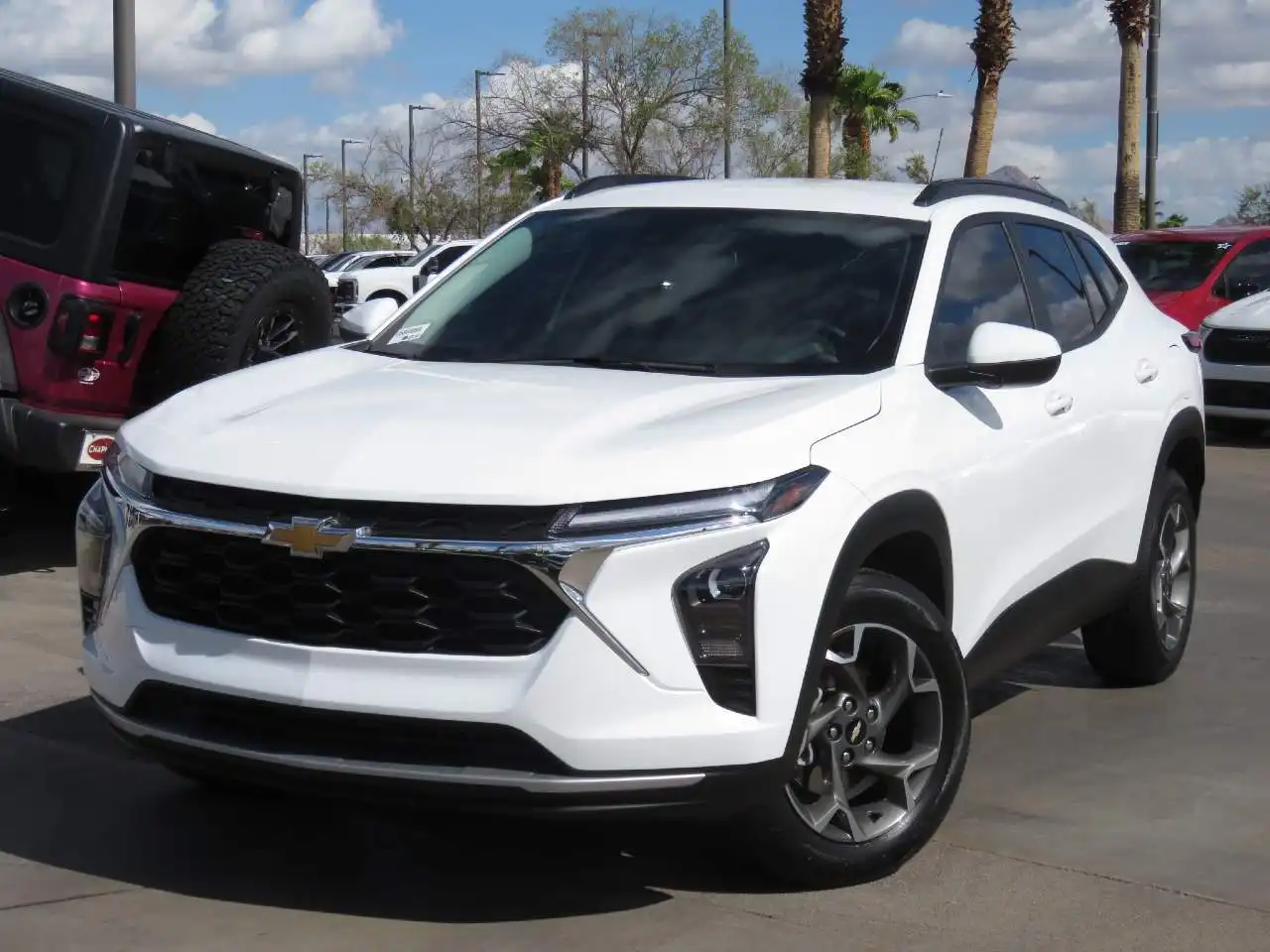 2025 Chevrolet Trax LT's photo