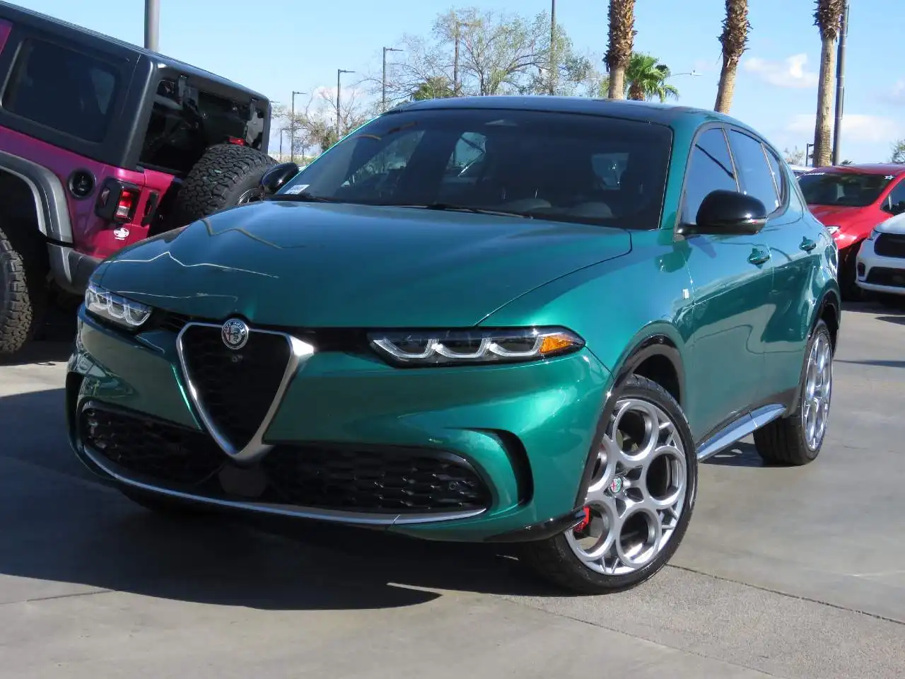 2024 Alfa Romeo Tonale Ti's photo