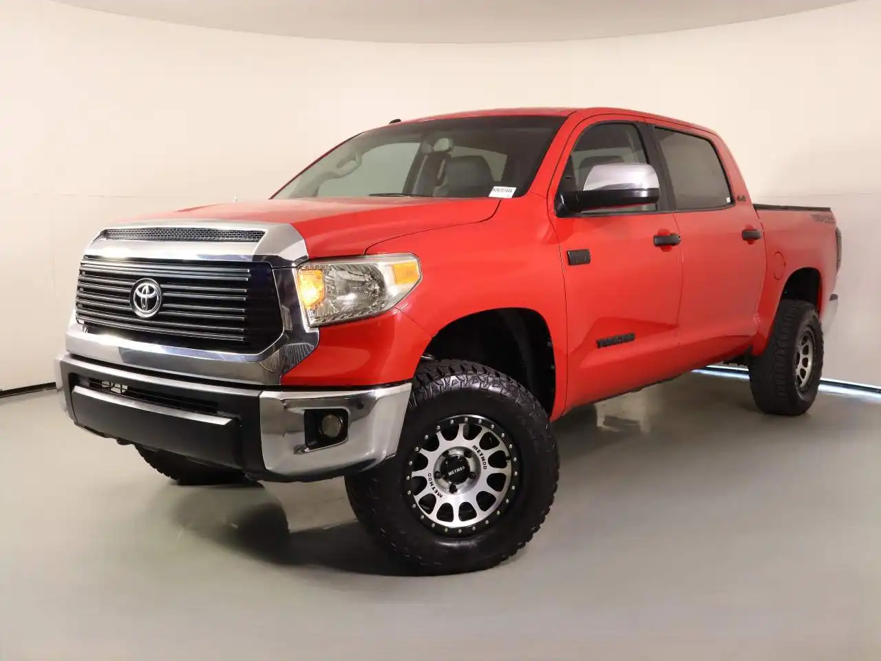 2014 Toyota Tundra 5.7 Auto 4WD FFV Limited Crew Max's photo