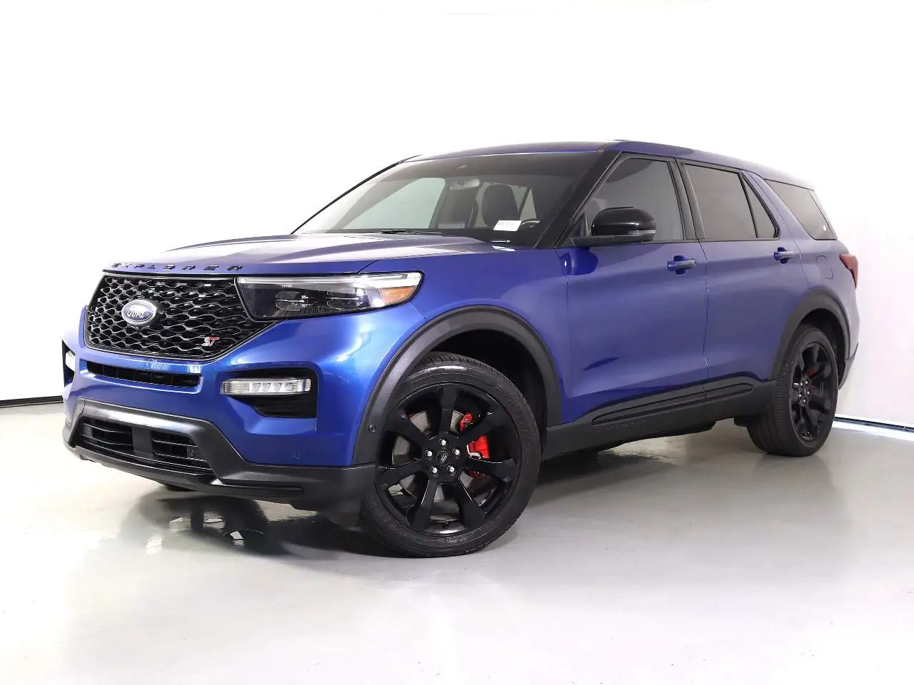 2021 Ford Explorer ST 4WD photo 1