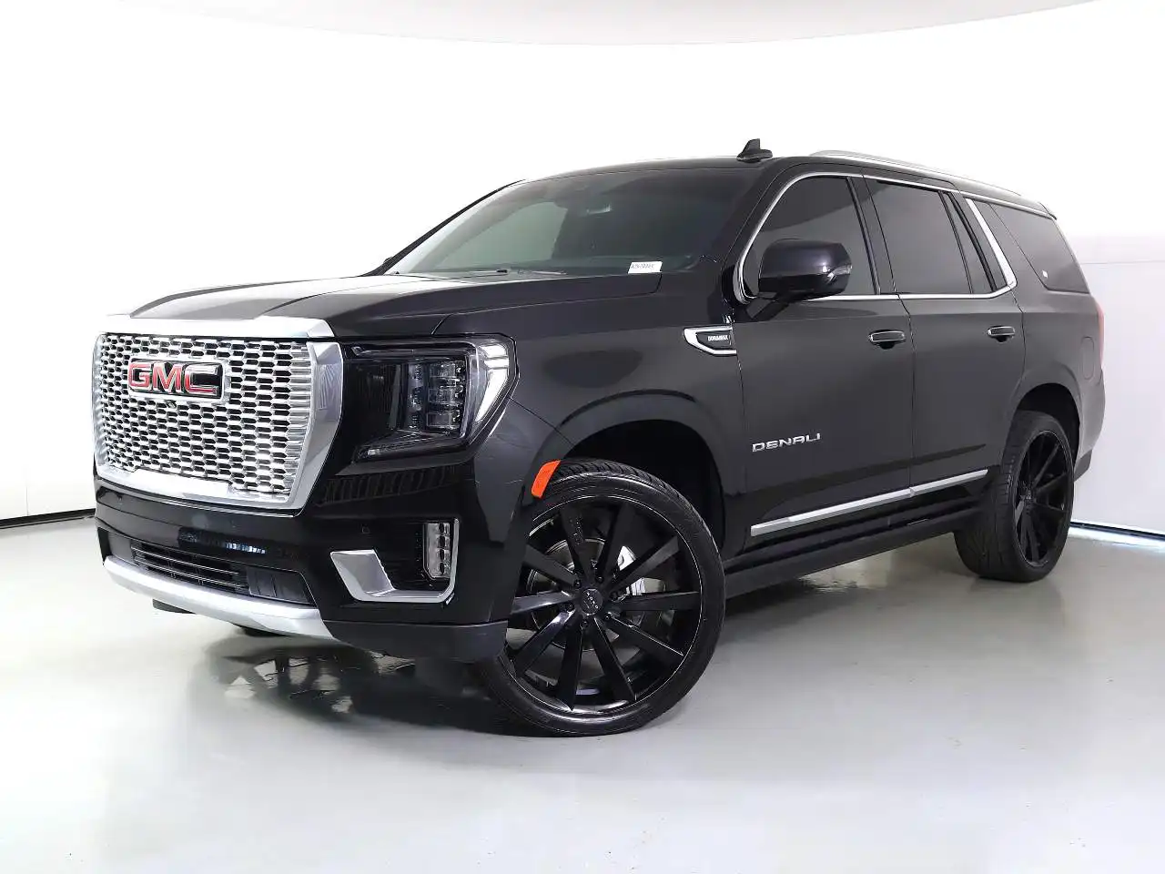 2023 GMC Yukon Denali 4WD's photo