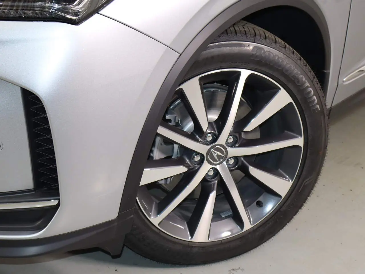 2026 Acura MDX w/Technology Package photo 5